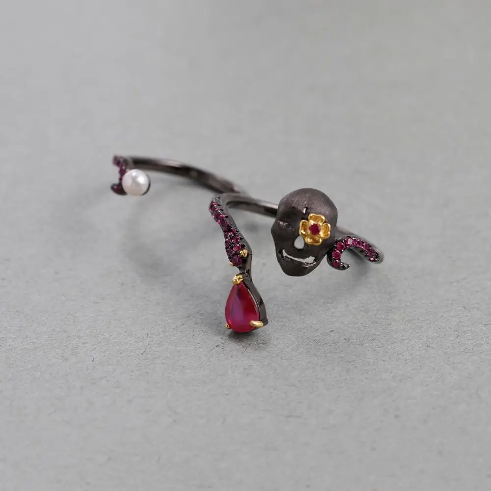 GEM'S BALLET Natural Ruby Gems - Gothic Skull Ring 评论和价格