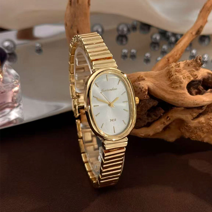 New Golden Retro Fashion Ladie - High Jewelry Watches 评论和价格