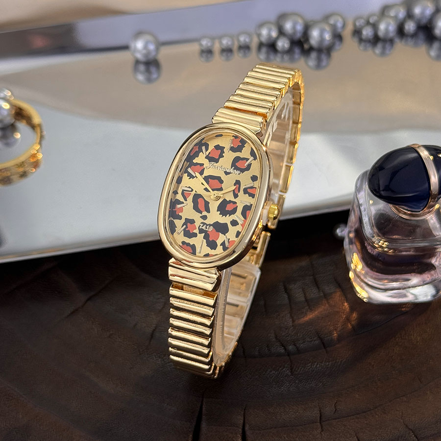 New Golden Retro Fashion Ladie - High Jewelry Watches 评论和价格