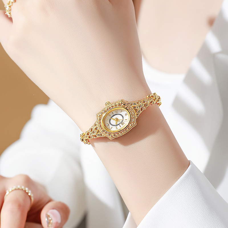 Retro Barrel Shape Women Watch - Jewelry Watches For Ladies 评论和价格
