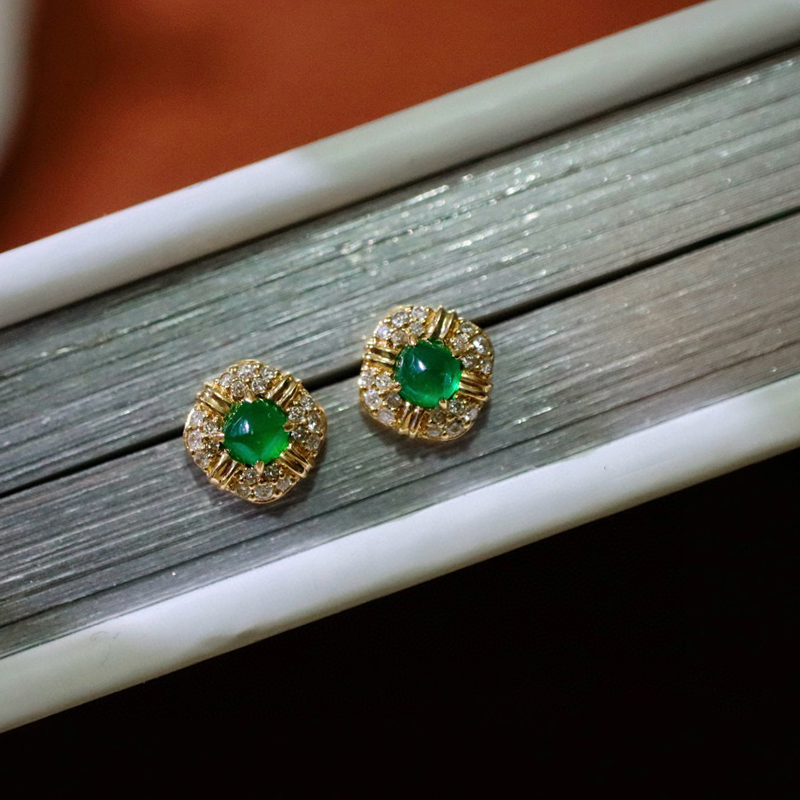 Aazuo Fine Jewelry 18K Yellow  - Diamond Stud Earrings 评论和价格