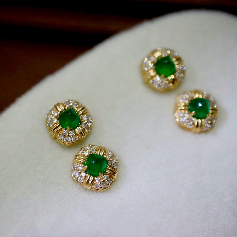 Aazuo Fine Jewelry 18K Yellow  - Diamond Stud Earrings 评论和价格
